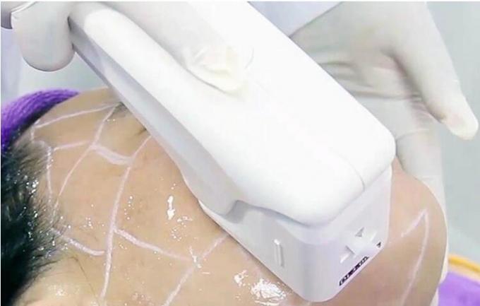 machine de beauté de 300W Hifu cartouches de 1.5mm - de 16mm avec 15,4 » écrans tactiles de couleur